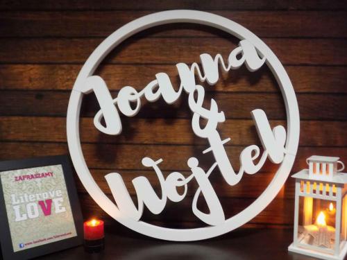 napisy weselne, litery na wesele, kola na wesele, kola za para mloda, litery na scianke, inicjaly na wesele, inicjaly na wesele, dekoracje domu 018