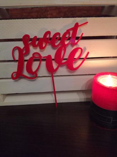 topper sweet love-topper z imionami-topper-topper na tort-topper personalizowany-toper-gdzie zamowic topper-topper cena-piekne toppery-topper na wesele-napisy weselne-napisy na wesele